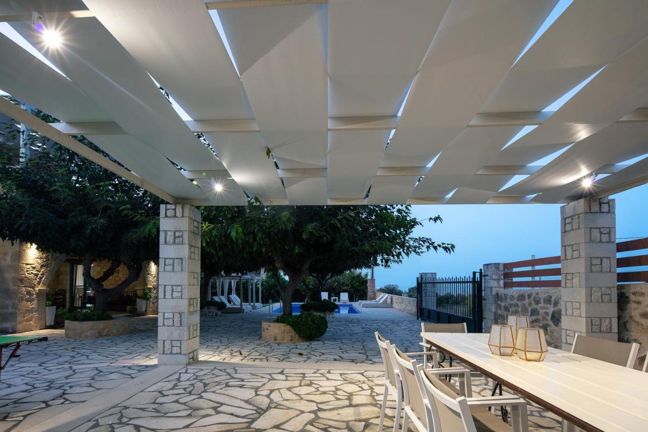 Villa Pinelopi Asprouliánoi 外观 照片