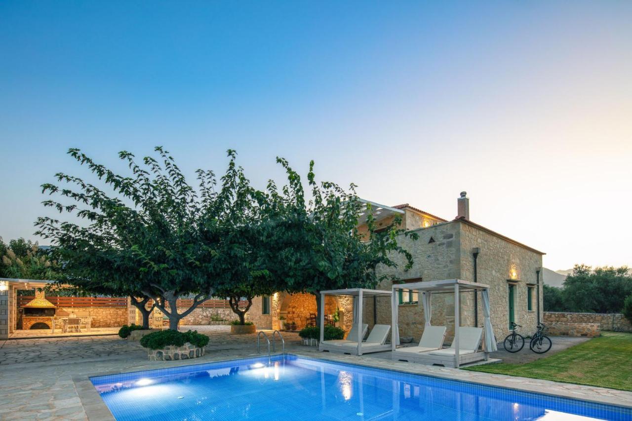 Villa Pinelopi Asprouliánoi 外观 照片